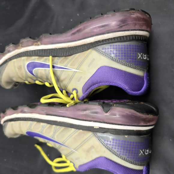 Nike Women\'s Purple and‎ Yellow Running Shoes